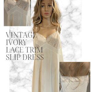 🤍 VINTAGE IVORY LACE TRIM SLIP DRESS 🤍 Bridal Lingerie • Coquette Aesthetic •